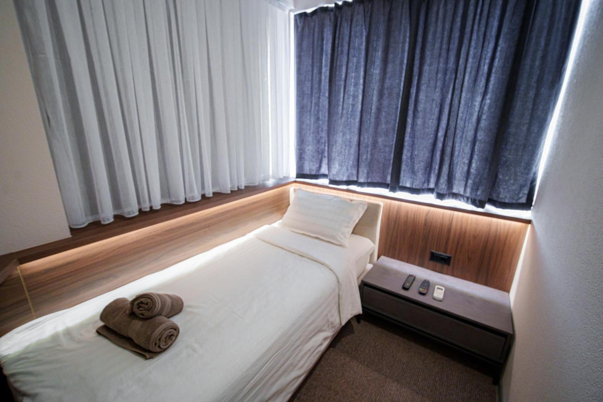 Binta Hostel Vranje Extérieur photo
